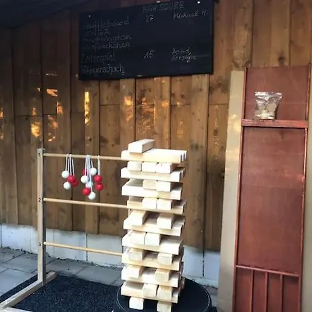 Ja, Goenn' Ich Mir. Sauna, - Alles Hier. Neudrossenfeld